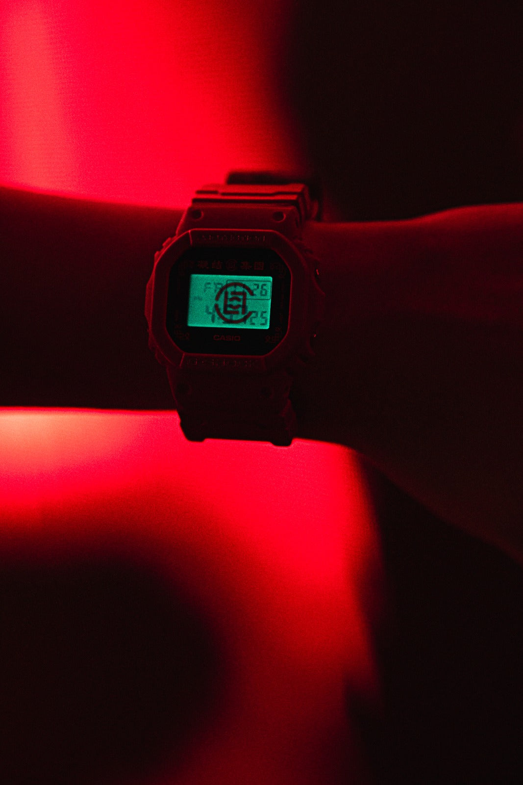 19_11_21_CLOT_x_G-shock_5_2048x2048