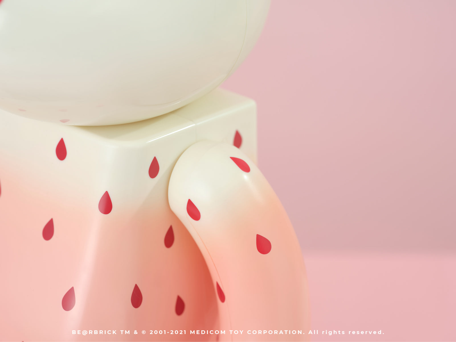 CLOT_x_MEDICOM_TOY_BEARBRICK_SUMMER_FRUITS_01-05_9_2048x2048
