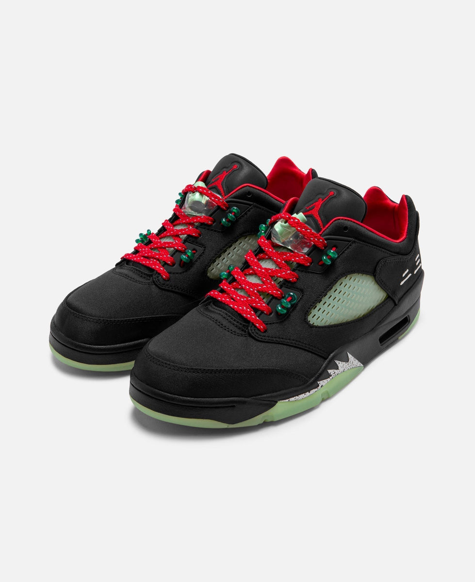 clot-x-air-jordan-jade-5-low-ss22-sneakers-black-product-shot-6_02dd5b63-82f0-4e88-bf6d-fc3398cb6cc9_1200x1200