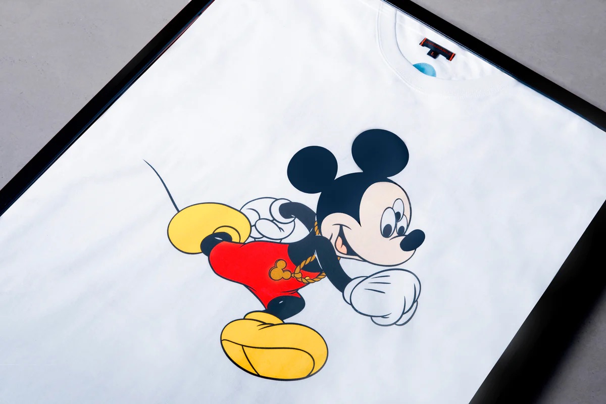 18_11_21_CLOT_3125c_DISNEY_THREE_EYED_MICKEY_1_1200x